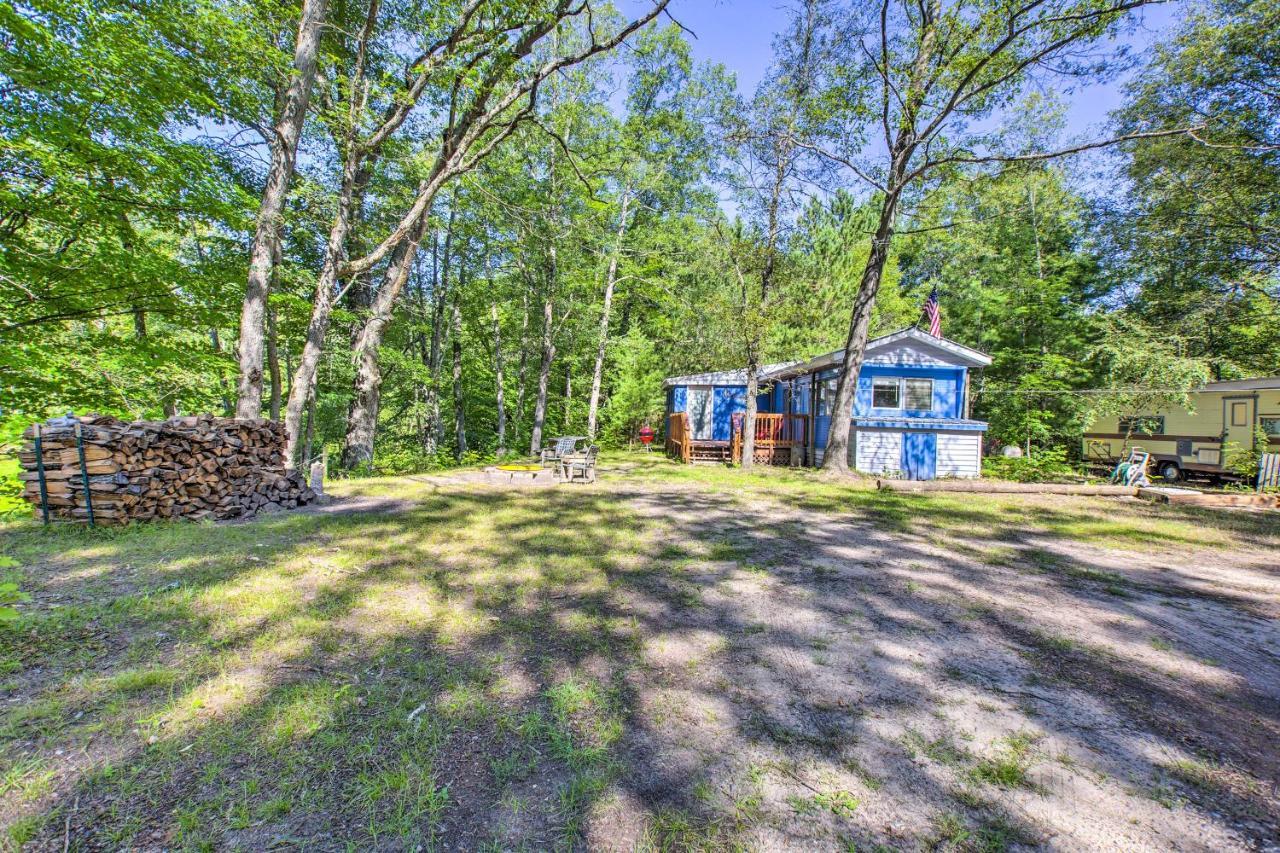 Little Manistee Riverfront Cabin With Fire Pit! Villa Irons Exterior photo